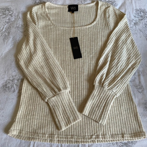 Anthropologie W5 Sweater - Picture 2 of 5